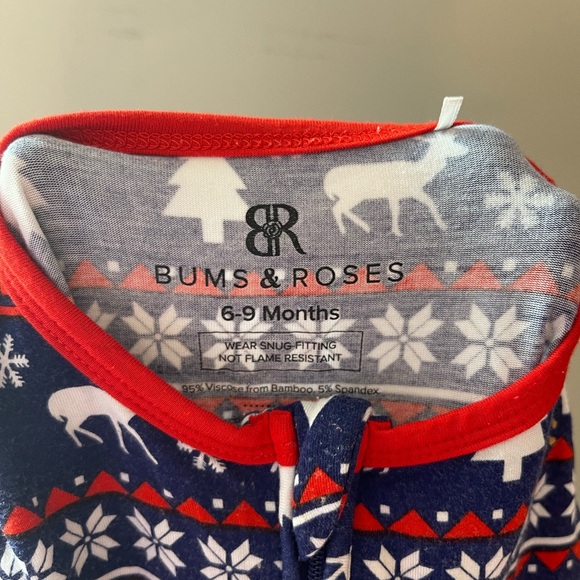 Bums and Roses christmas print 6-9 m - Picture 2 of 2